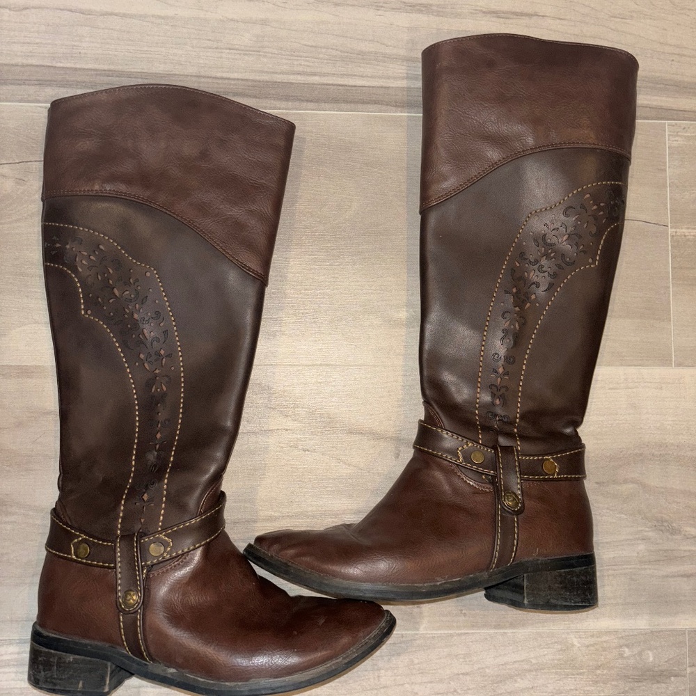 Brown leather boots